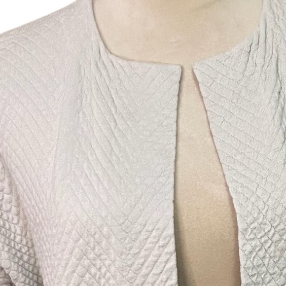 Eileen Fisher Bone Silk and Cotton Interlock Jacquard Knit Long Sleeve Jacket SP - Picture 3 of 8